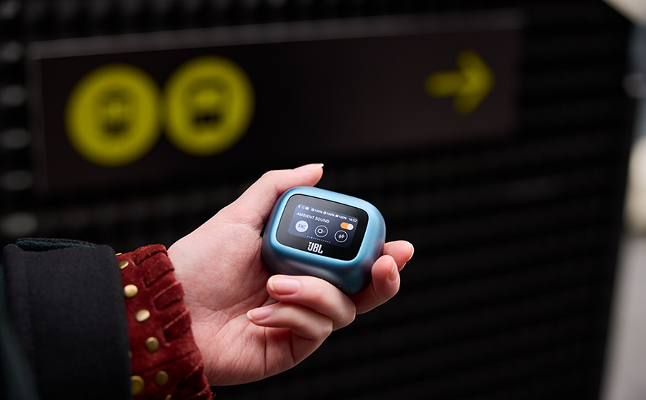 JBL Live Buds 3 Pr&aacute;ctica Smart Charging Case&trade; para un control sin necesidad de aplicaciones - Image