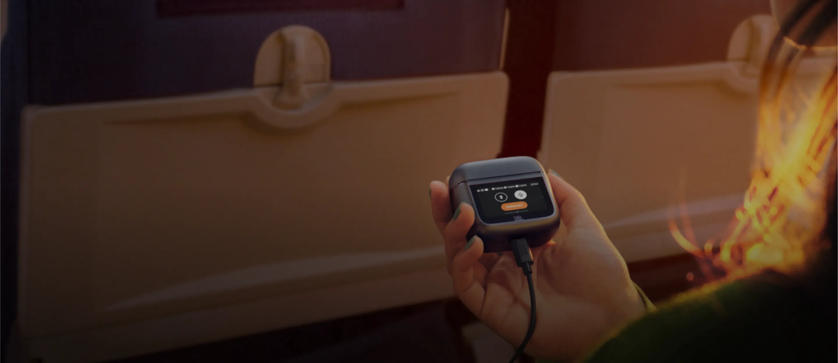 ¿Viajas estas fiestas? Mete en la maleta tus auriculares Tour Pro 3