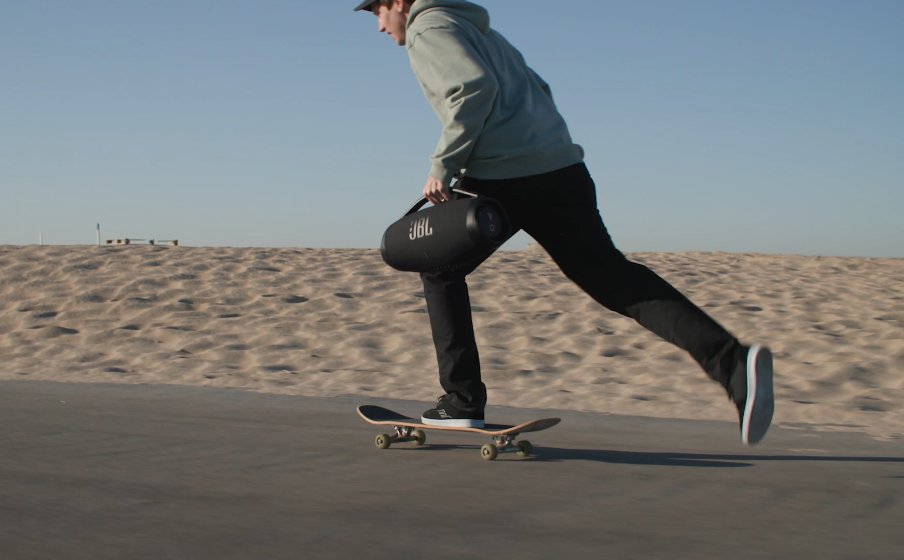 Portátil, con 24 horas de batería