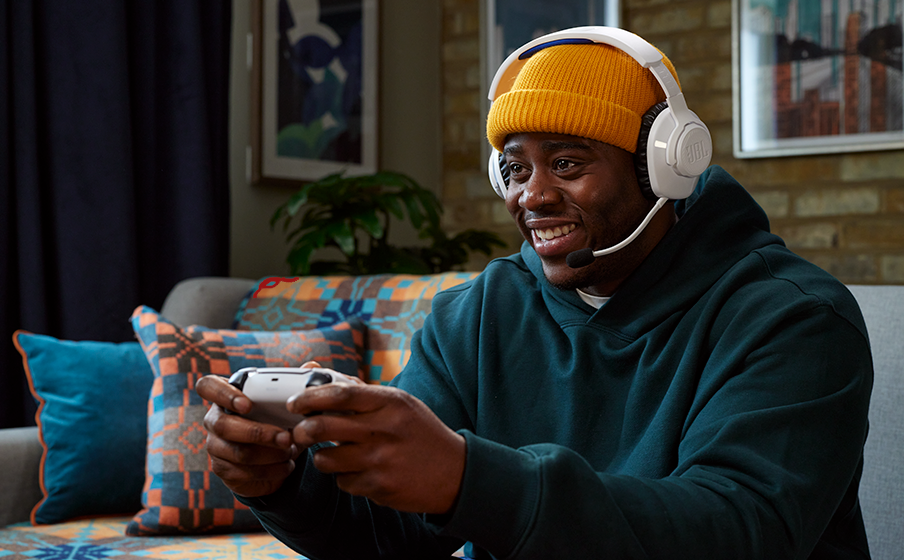 Decide si quieres que te escuchen o no, con un micrófono de asta desmontable con función de modo silencio.